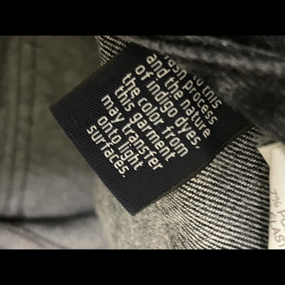 Point Sur Denim with button fly closure - Picture 14 of 14